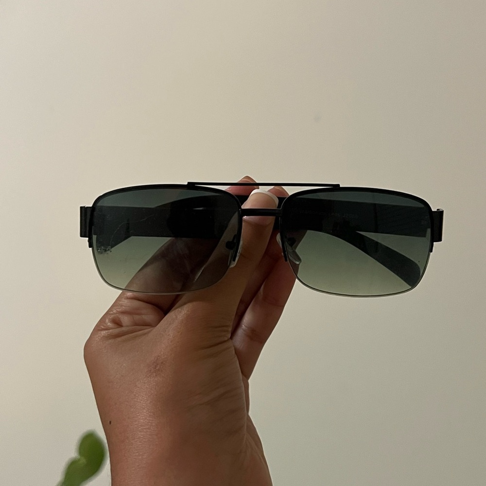 Stylish Black Sunglasses